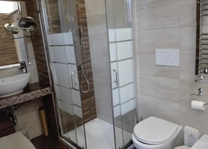 Хостел Atmos Luxe Navigli Милан