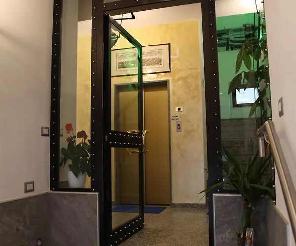 Хостел Atmos Luxe Navigli