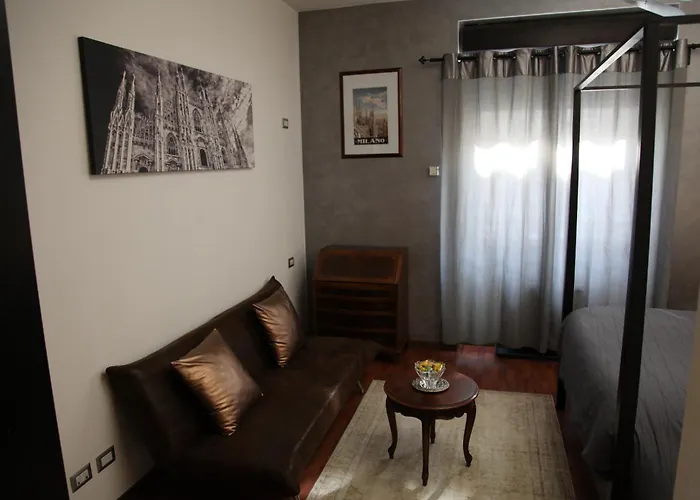 Hostel Atmos Luxe Navigli Milan