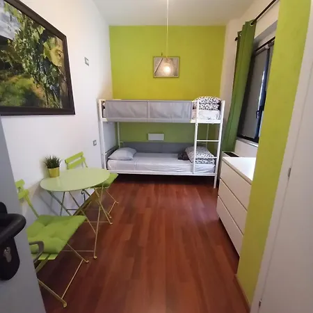 بيت شباب Atmos Luxe Navigli ميلان