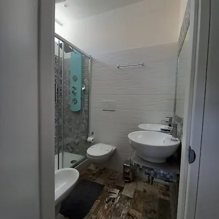بيت شباب Atmos Luxe Navigli ميلان